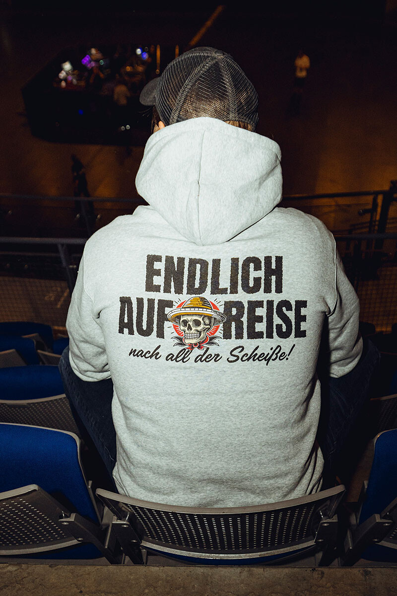 Hoodie Endlich auf Reise Grau